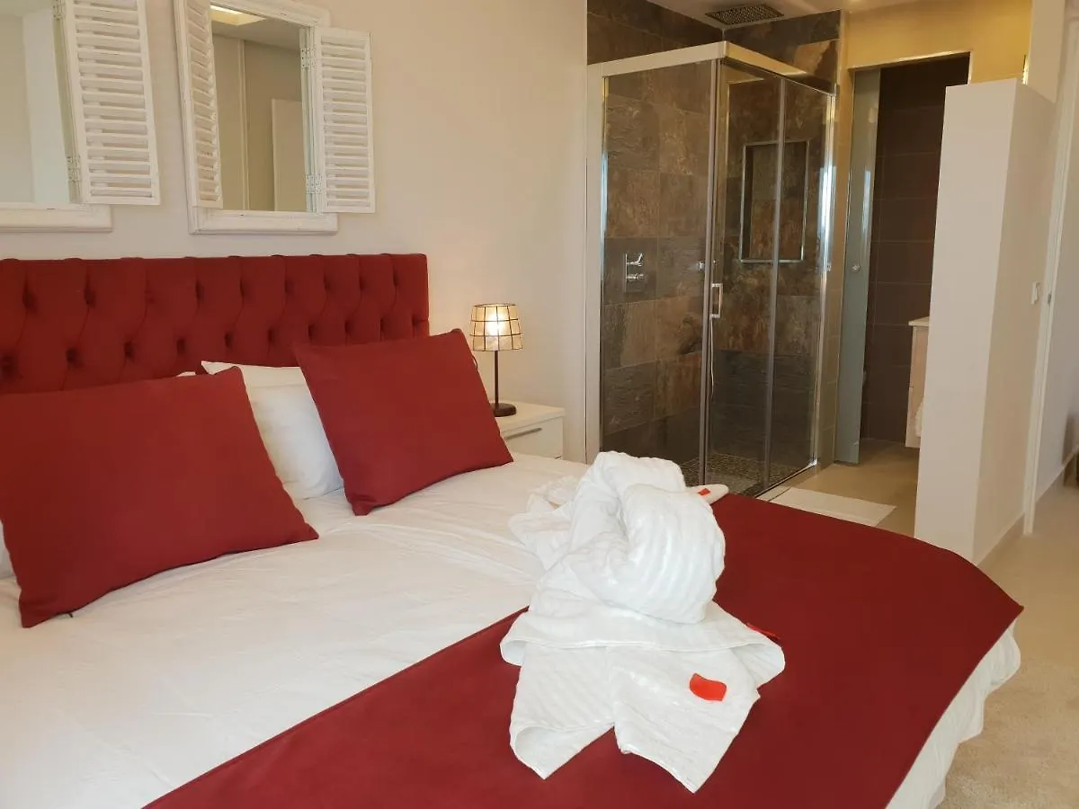 Fantastic Apartment In Front Of The Sea & Marina Estepona